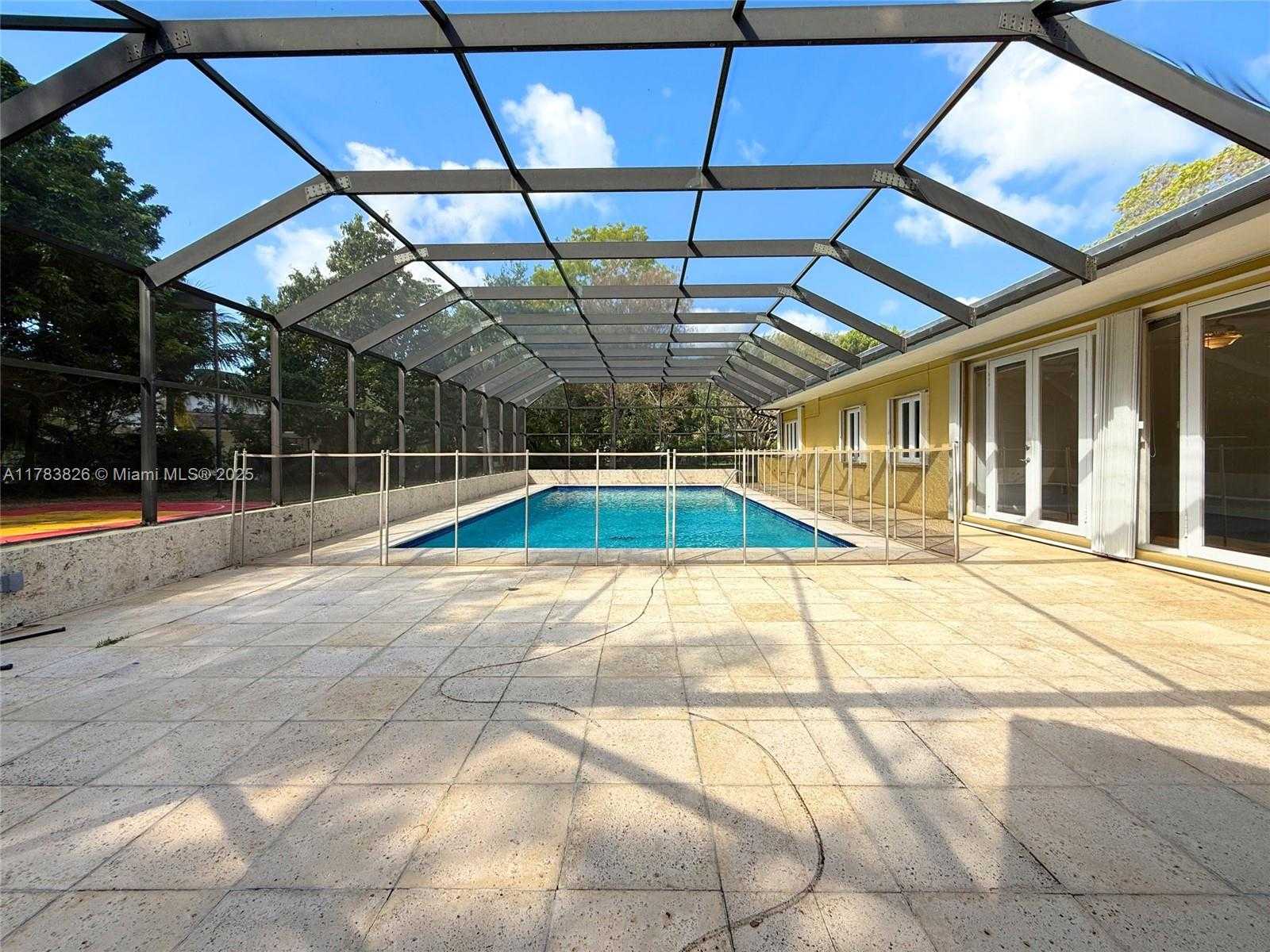 Small Image of 6282 SOUTH WEST 133RD ST #., Pinecrest Number 36