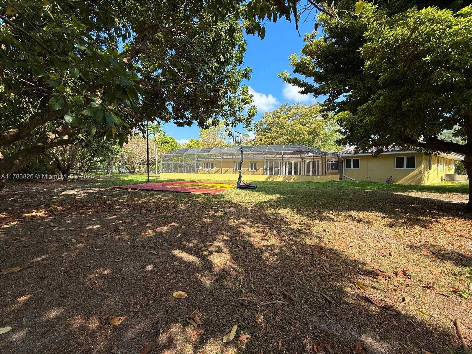 Small Image of 6282 SOUTH WEST 133RD ST #., Pinecrest Number 42