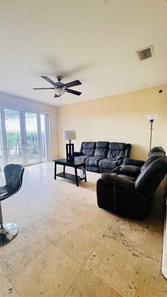 Small Image of 5776 SOUTH WEST 166TH CT, Miami Number 11