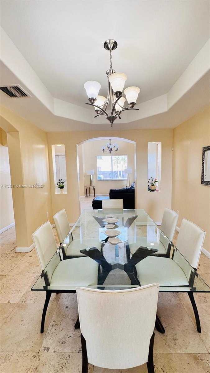 Small Image of 5776 SOUTH WEST 166TH CT, Miami Number 5