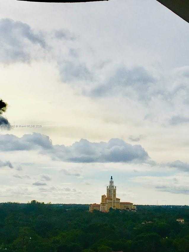 Small Image of 600 BILTMORE WAY #1108, Coral Gables Number 2
