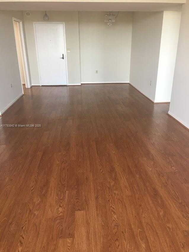 Small Image of 600 BILTMORE WAY #1108, Coral Gables Number 3