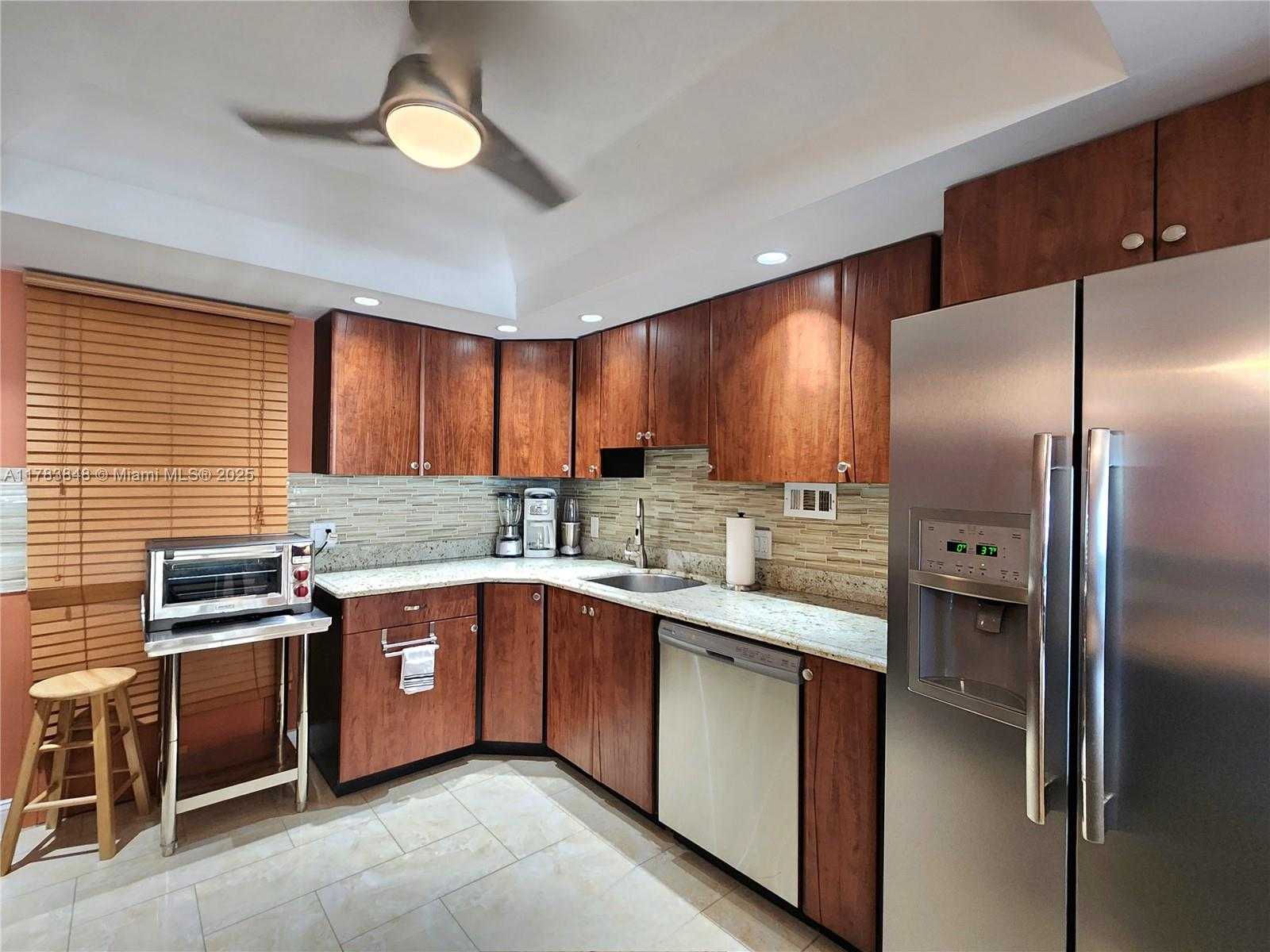 Small Image of 3505 SOUTH OCEAN DR #1210, Hollywood Number 11
