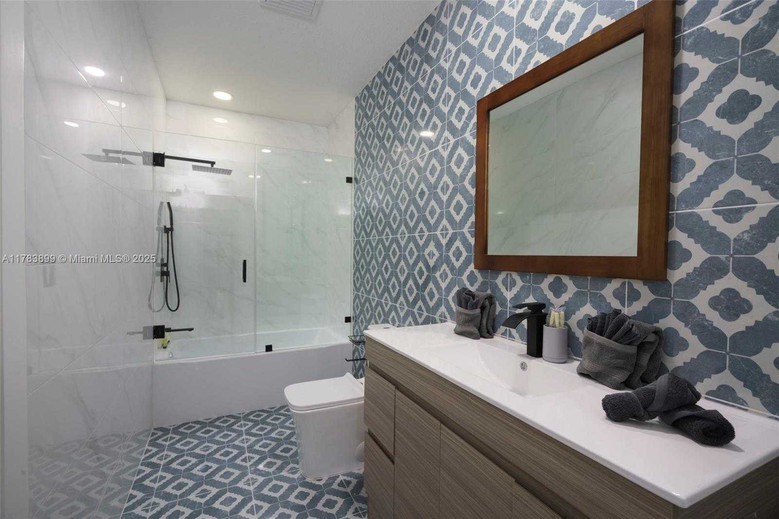 Small Image of 11066 NORTH 46TH PL N, West Palm Beach Number 18