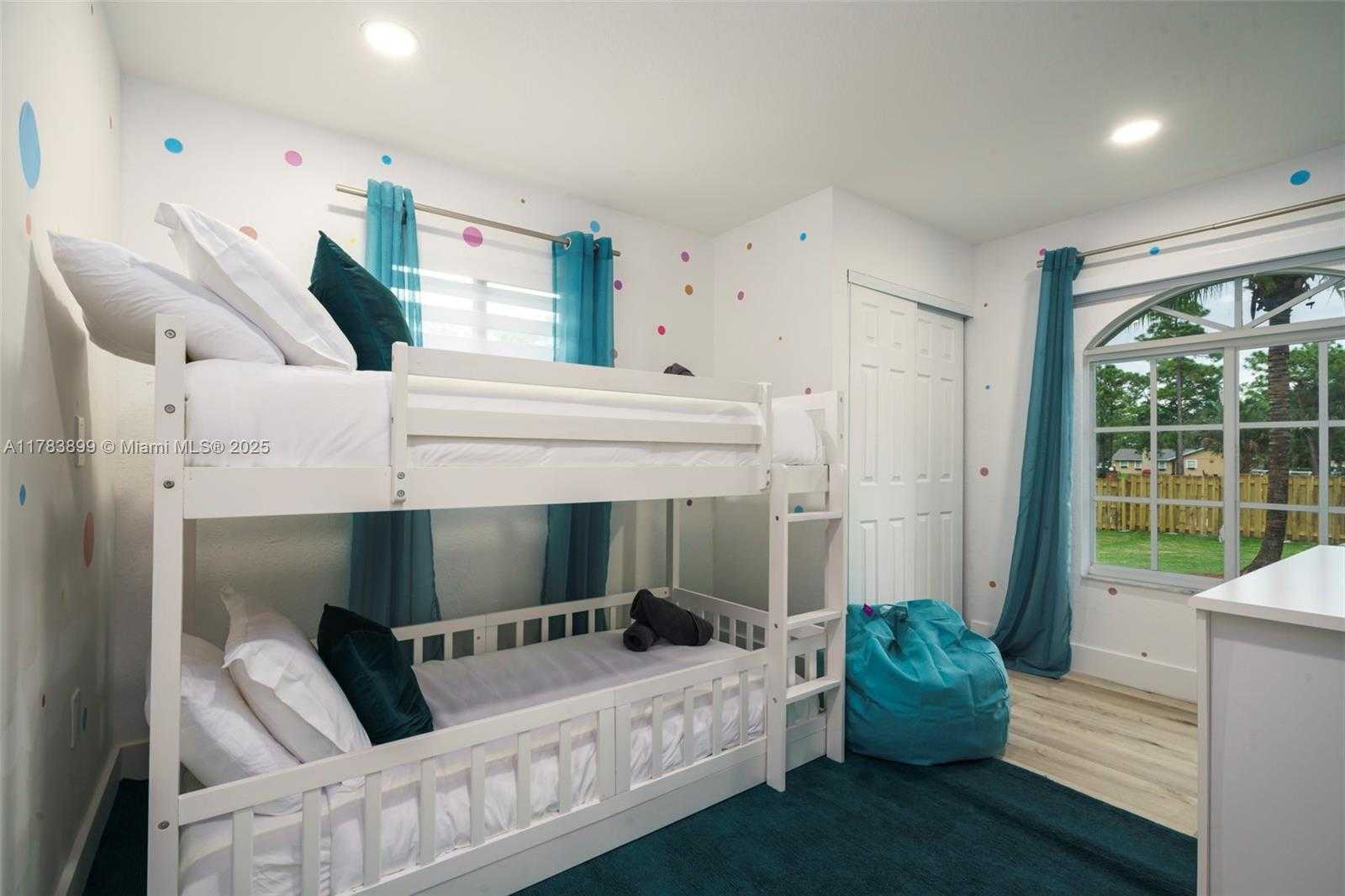 Small Image of 11066 NORTH 46TH PL N, West Palm Beach Number 33