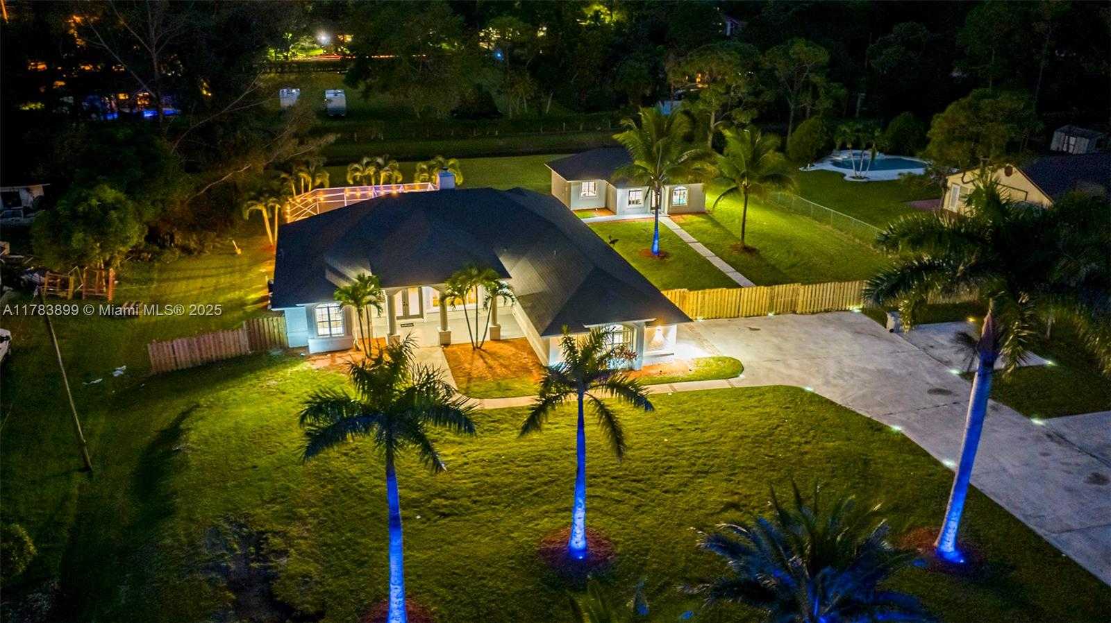 Small Image of 11066 NORTH 46TH PL N, West Palm Beach Number 77