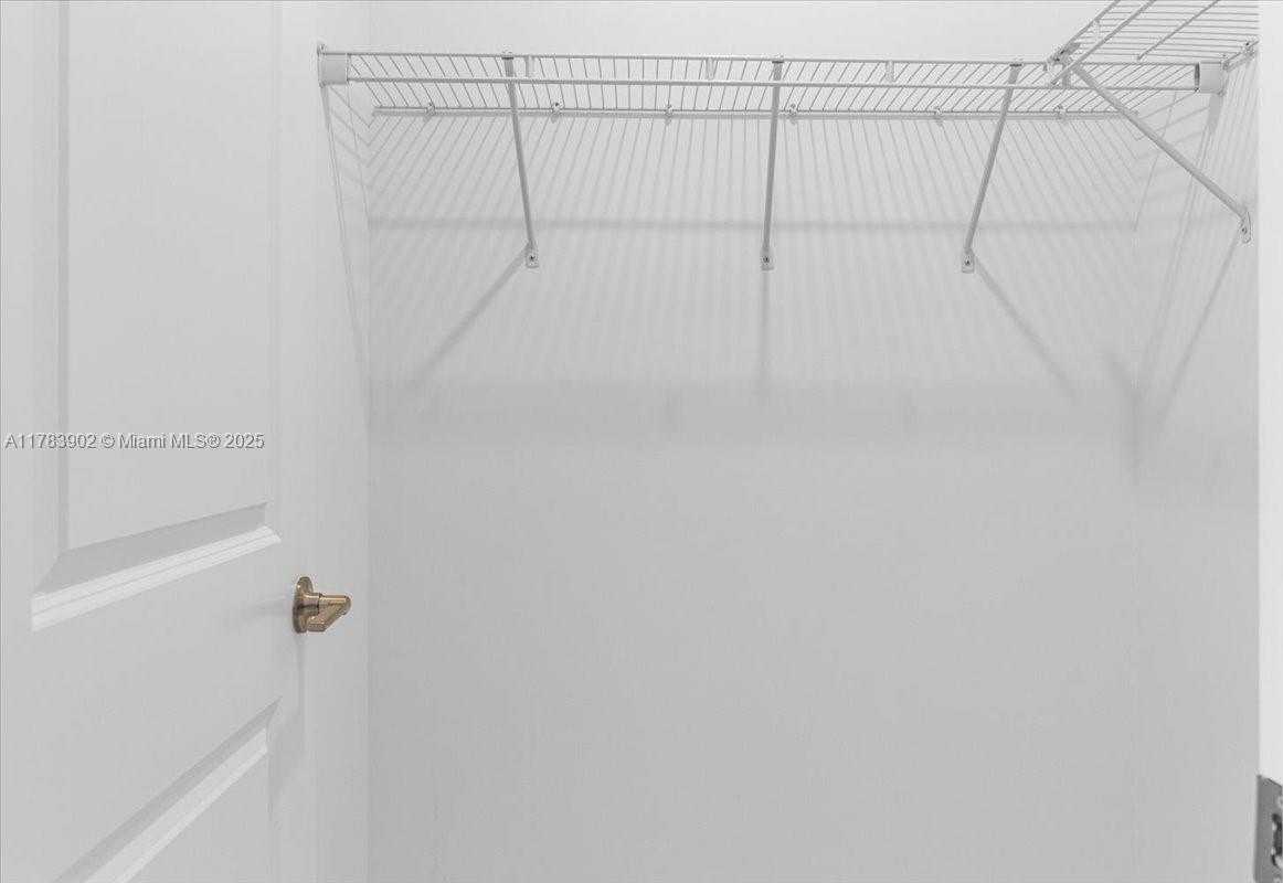 Small Image of 12237 SOUTH WEST 43RD CT, Davie Number 29