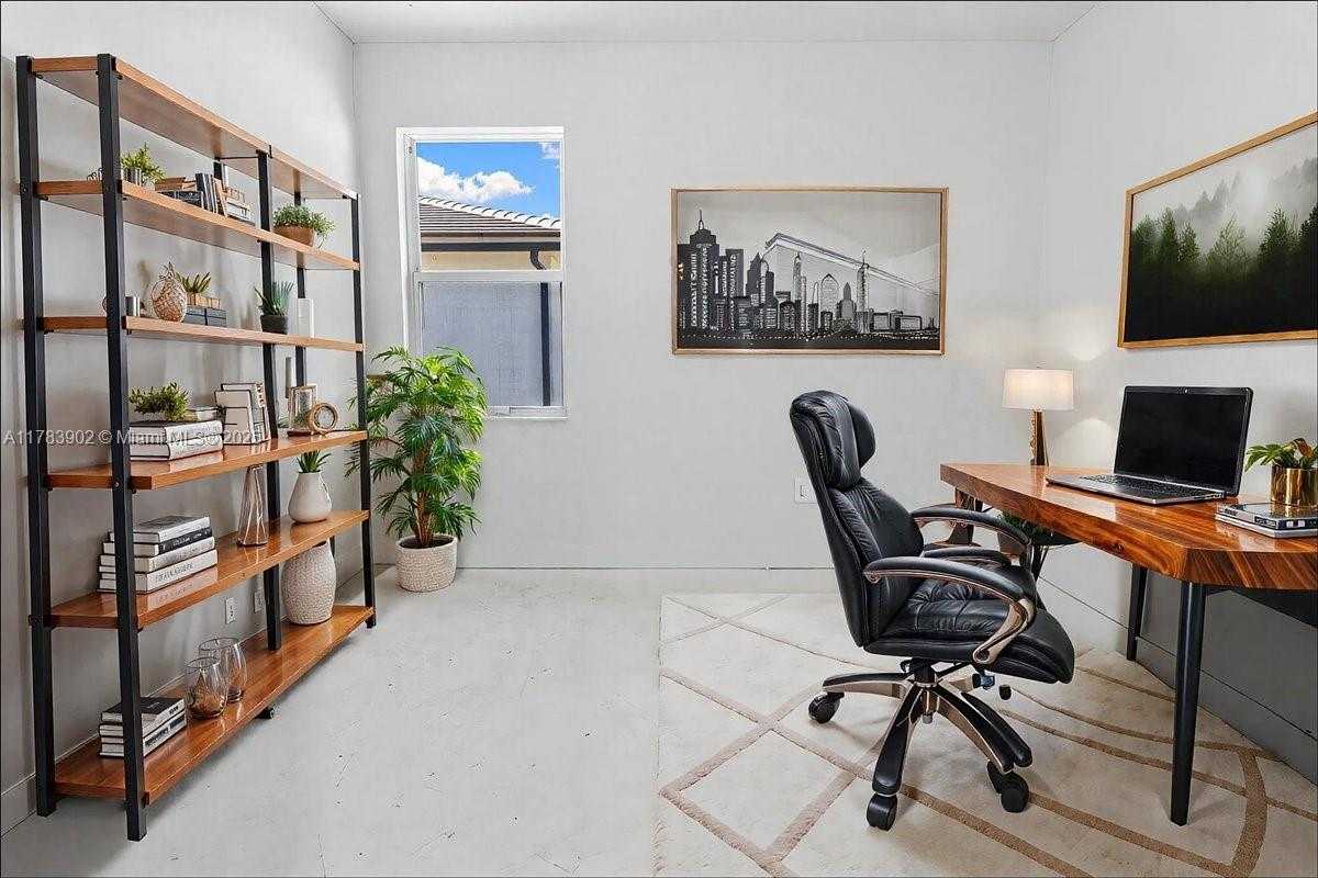 Small Image of 12237 SOUTH WEST 43RD CT, Davie Number 46