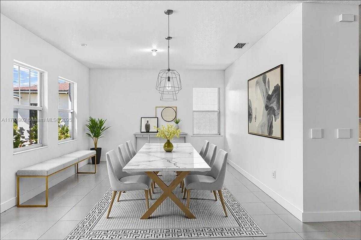 Small Image of 12237 SOUTH WEST 43RD CT, Davie Number 49
