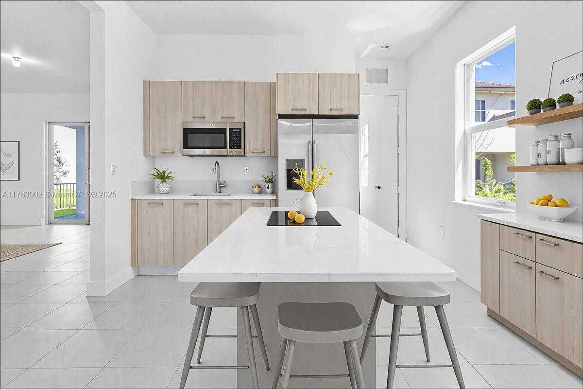 Small Image of 12237 SOUTH WEST 43RD CT, Davie Number 51