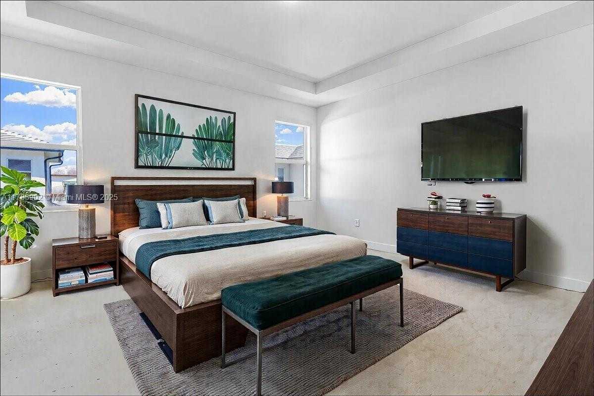 Small Image of 12237 SOUTH WEST 43RD CT, Davie Number 66