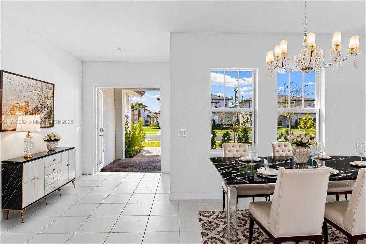 Small Image of 12237 SOUTH WEST 43RD CT, Davie Number 85