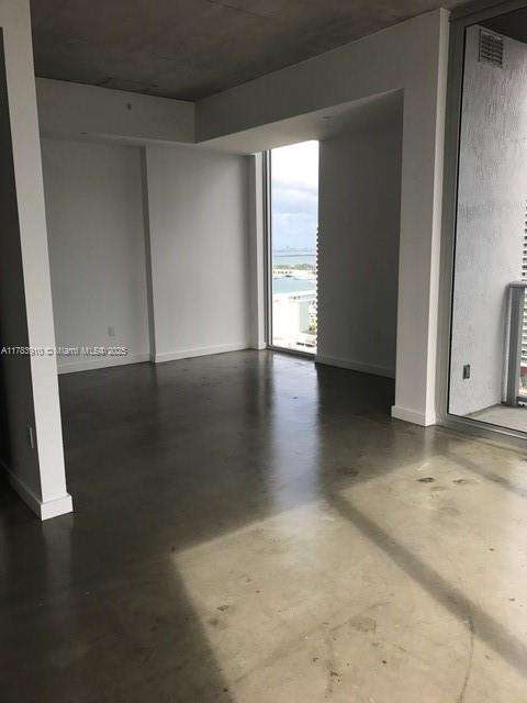 Small Image of 151 #2801, Miami Number 2