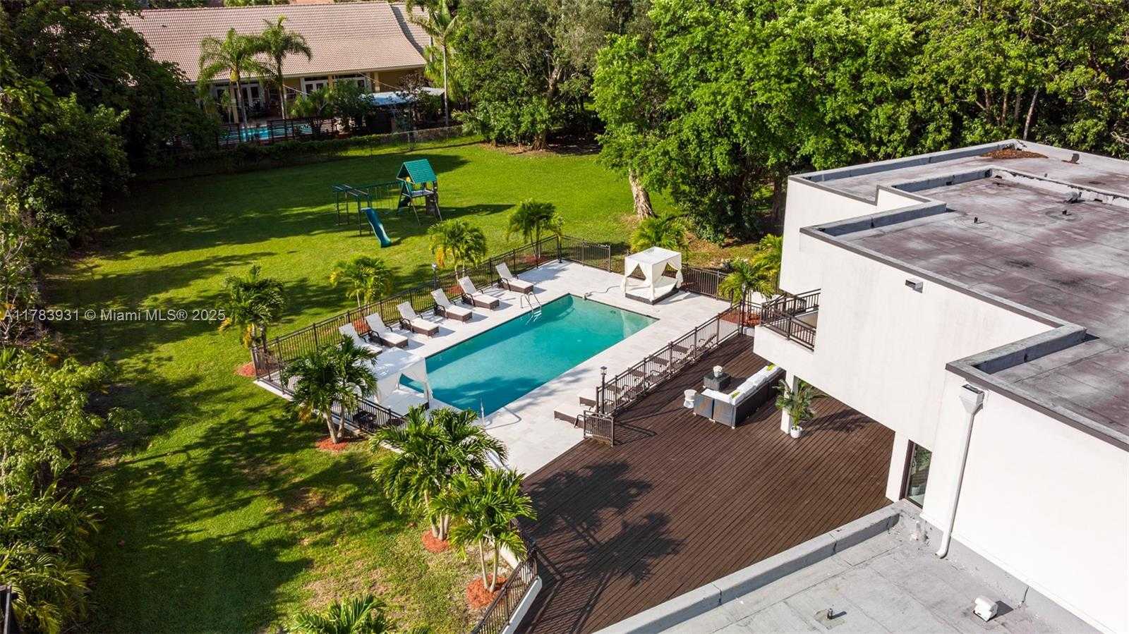 Small Image of 11861 NORTH WEST 4TH ST, Plantation Number 12