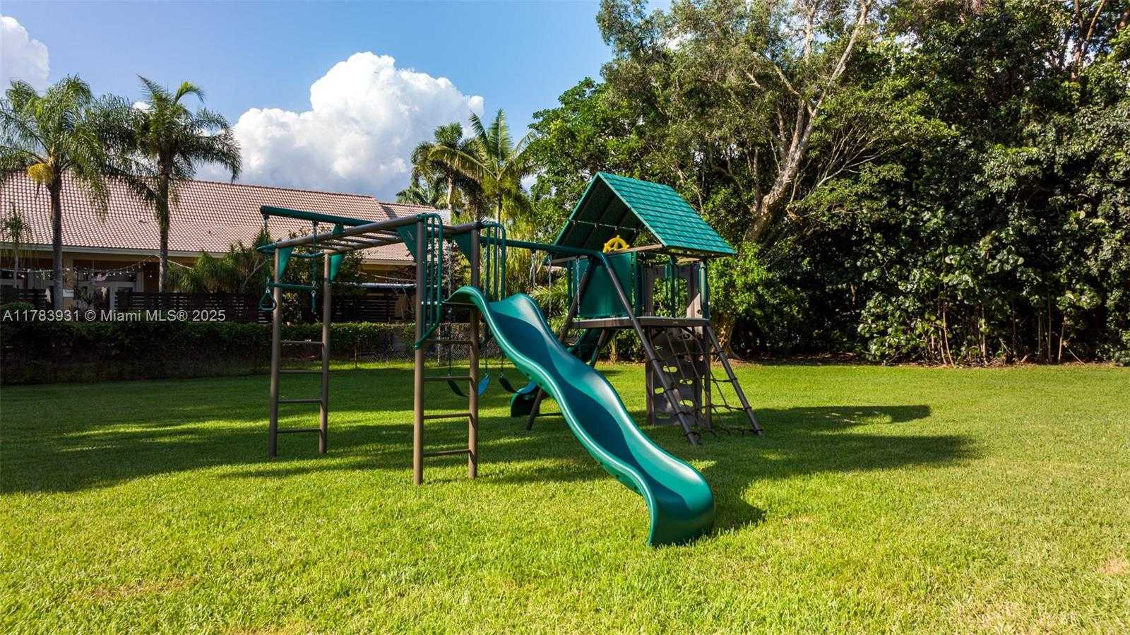 Small Image of 11861 NORTH WEST 4TH ST, Plantation Number 9