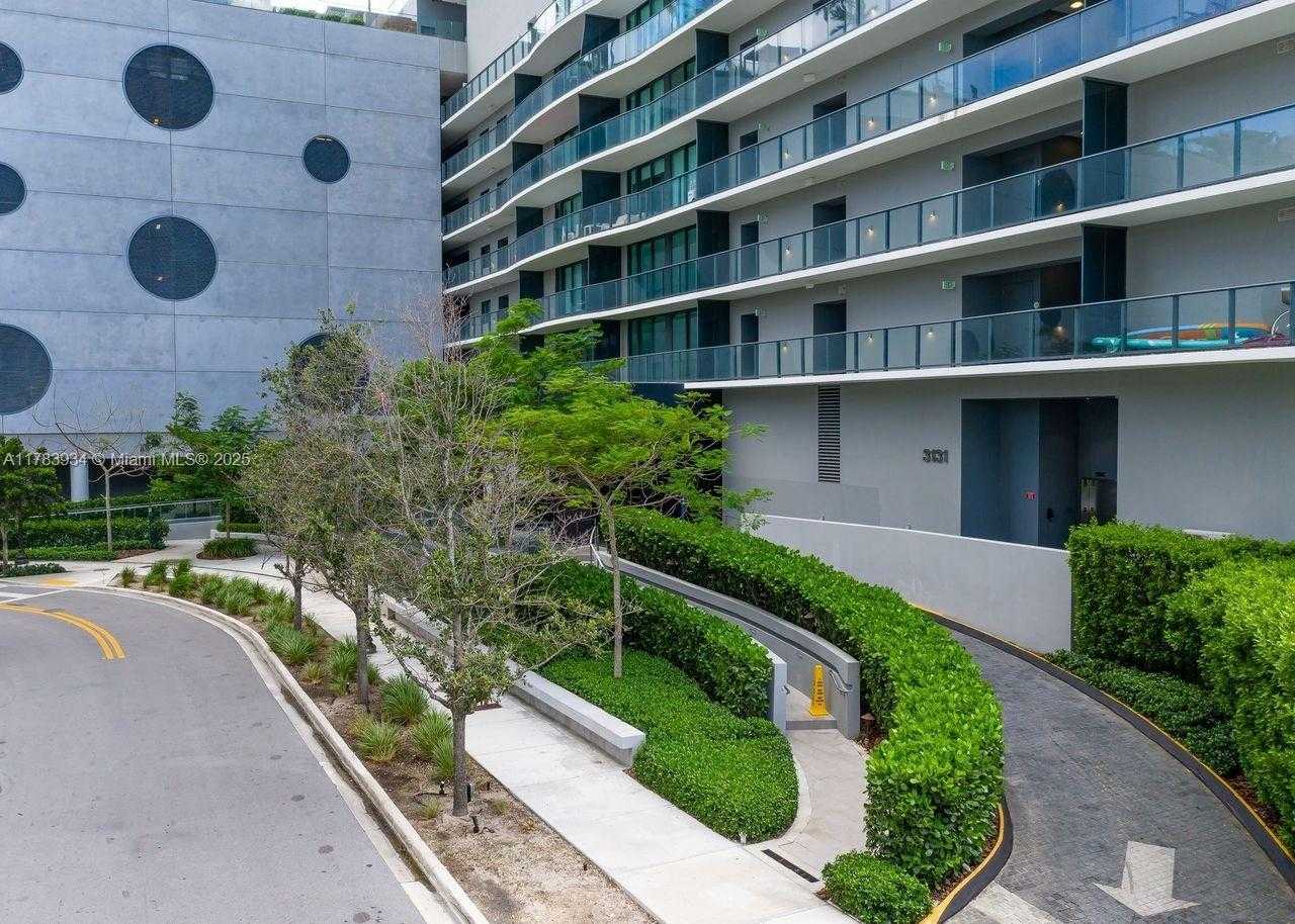Small Image of 3131 NORTH EAST 7TH AVE #1406, Miami Number 25