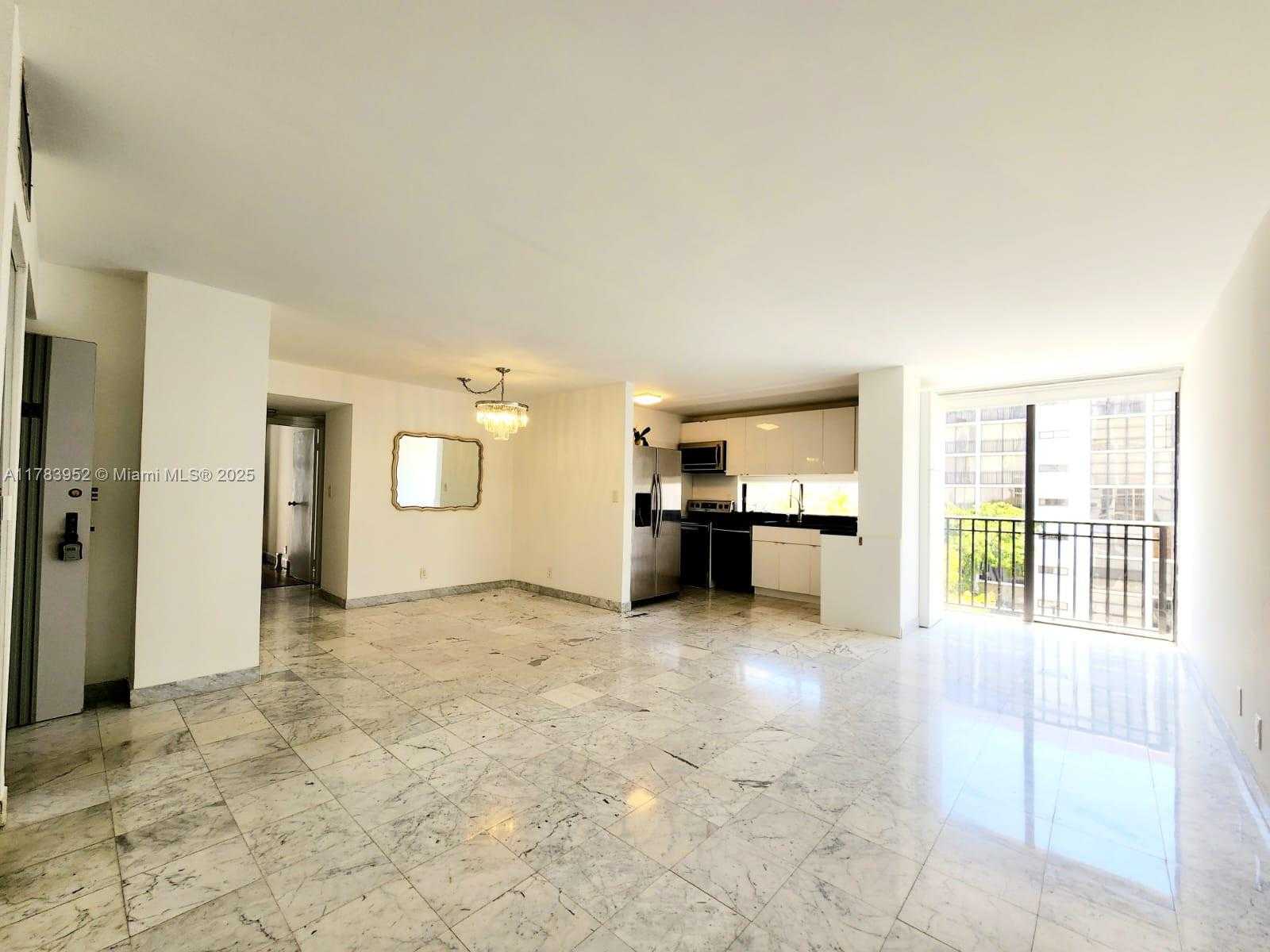Small Image of 16919 NORTH BAY RD #521, Sunny Isles Beach Number 2