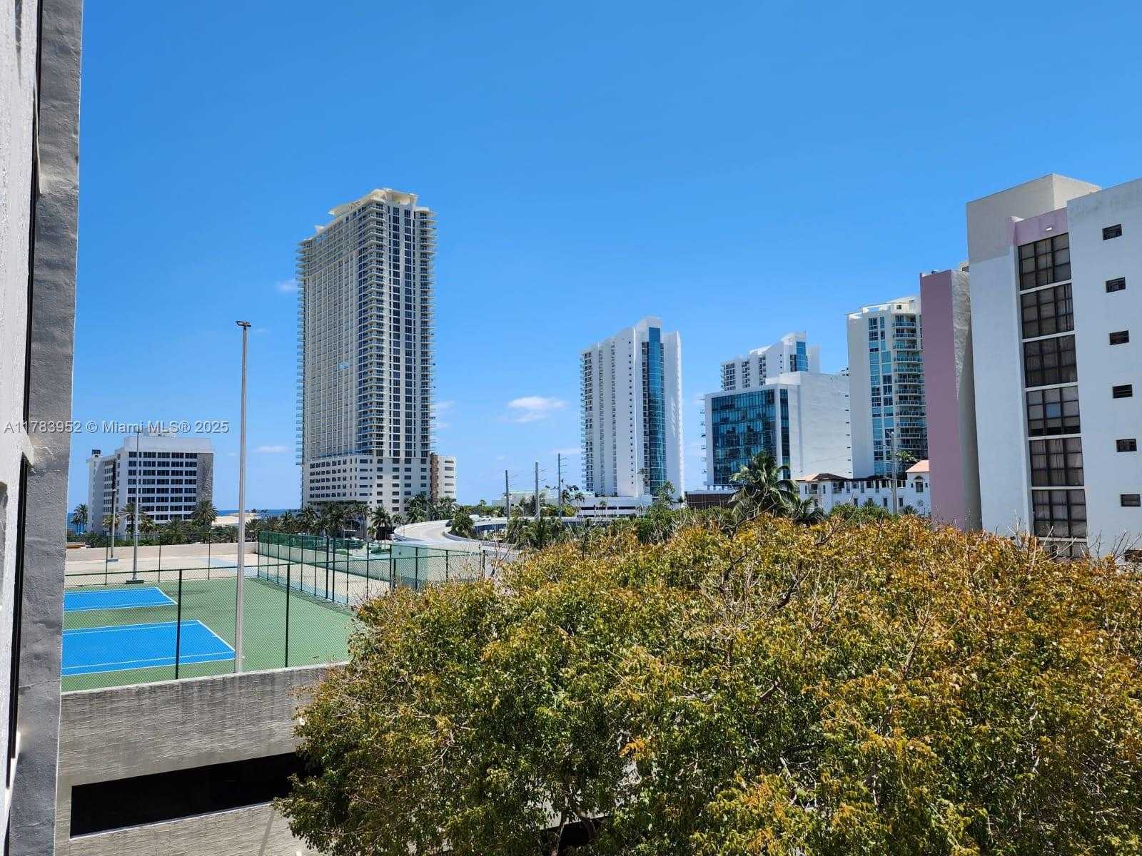 Small Image of 16919 NORTH BAY RD #521, Sunny Isles Beach Number 28