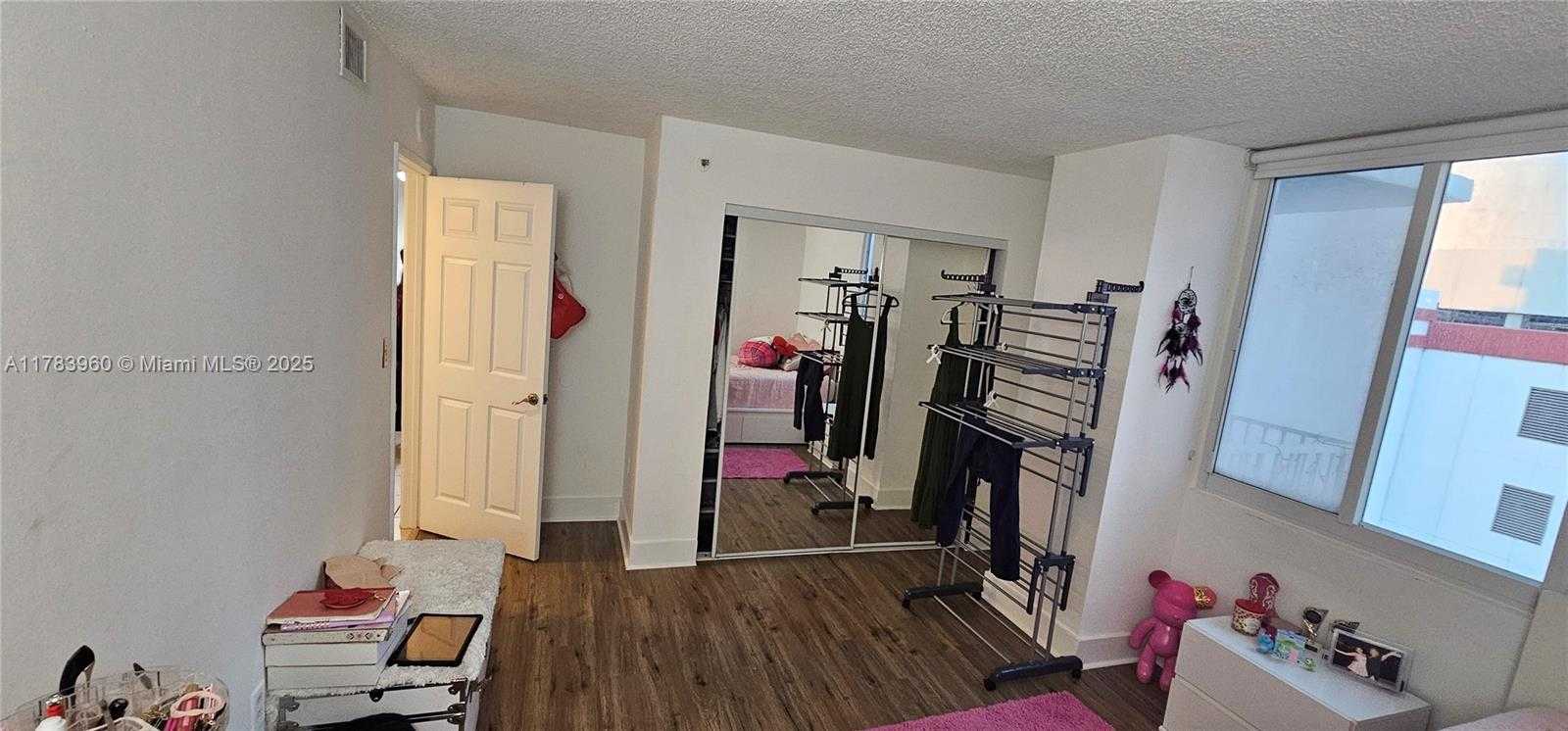 Small Image of 800 NORTH MIAMI AVE #E-1205, Miami Number 20