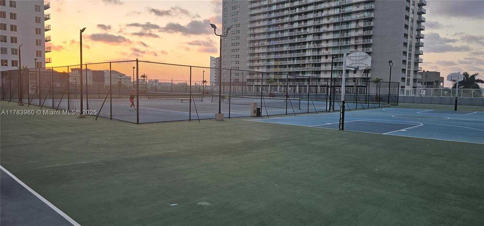 Small Image of 800 NORTH MIAMI AVE #E-1205, Miami Number 28