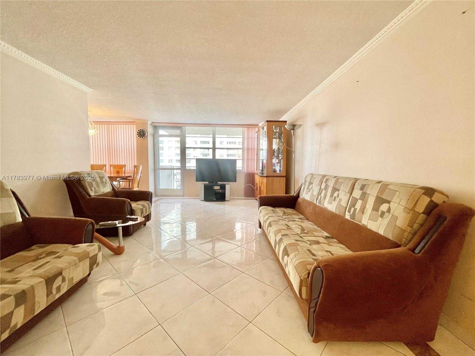Small Image of 250 174TH ST #807, Sunny Isles Beach Number 12