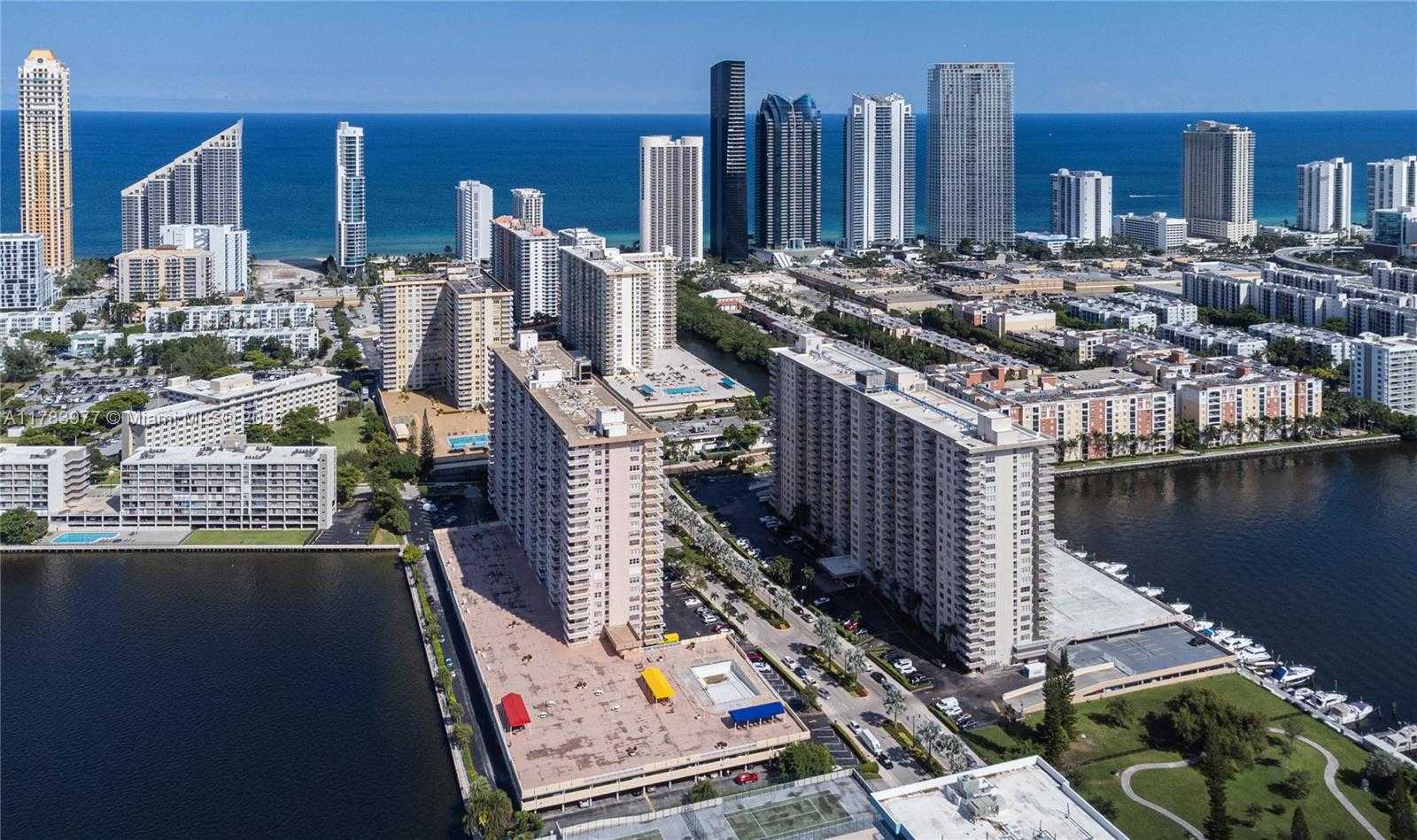 Small Image of 250 174TH ST #807, Sunny Isles Beach Number 2