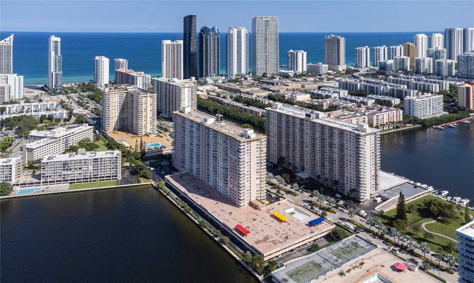 Small Image of 250 174TH ST #807, Sunny Isles Beach Number 25