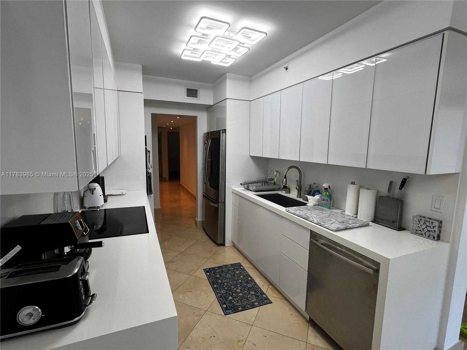 Small Image of 18671 COLLINS AVE #402, Sunny Isles Beach Number 15