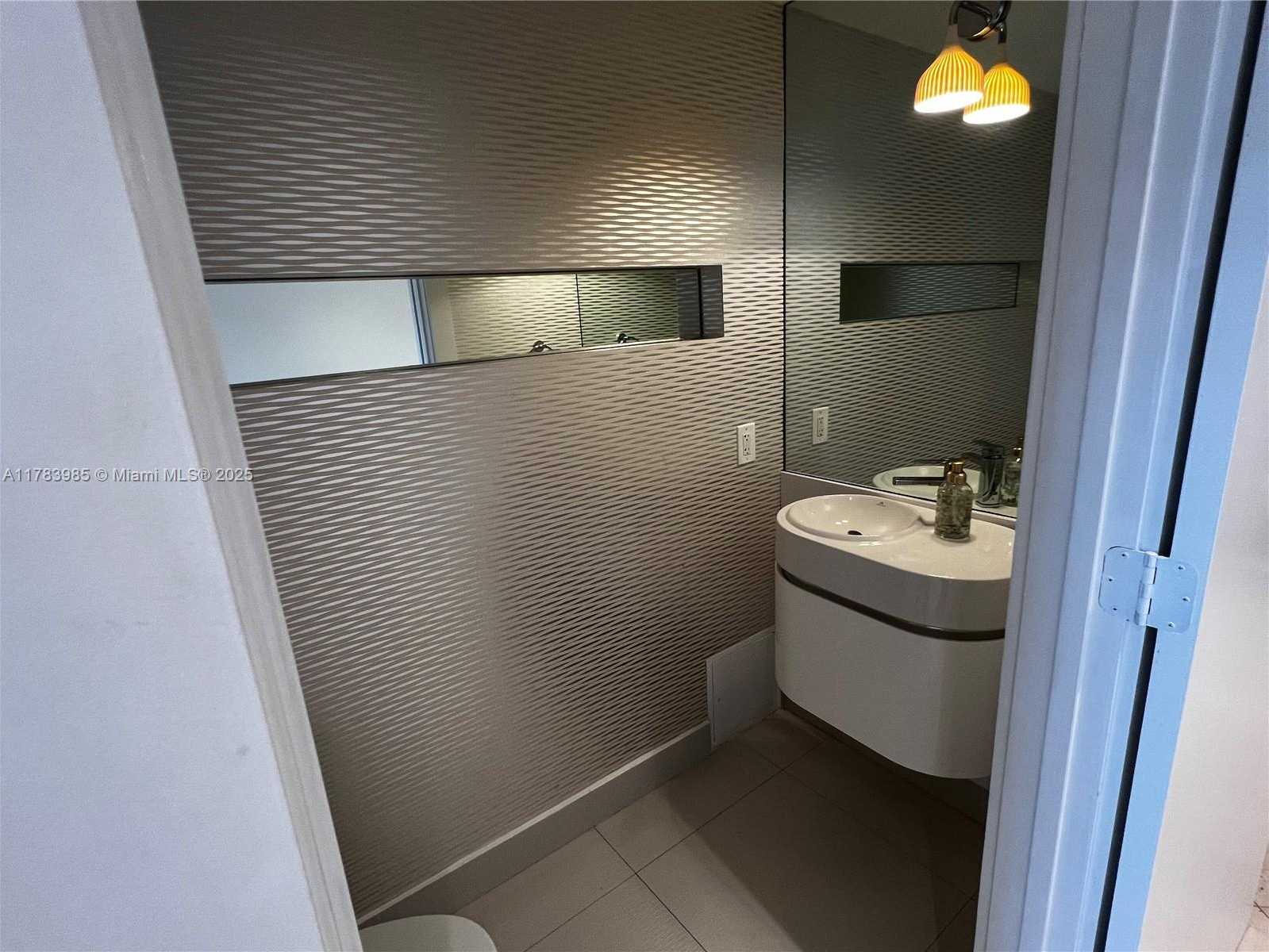 Small Image of 18671 COLLINS AVE #402, Sunny Isles Beach Number 21