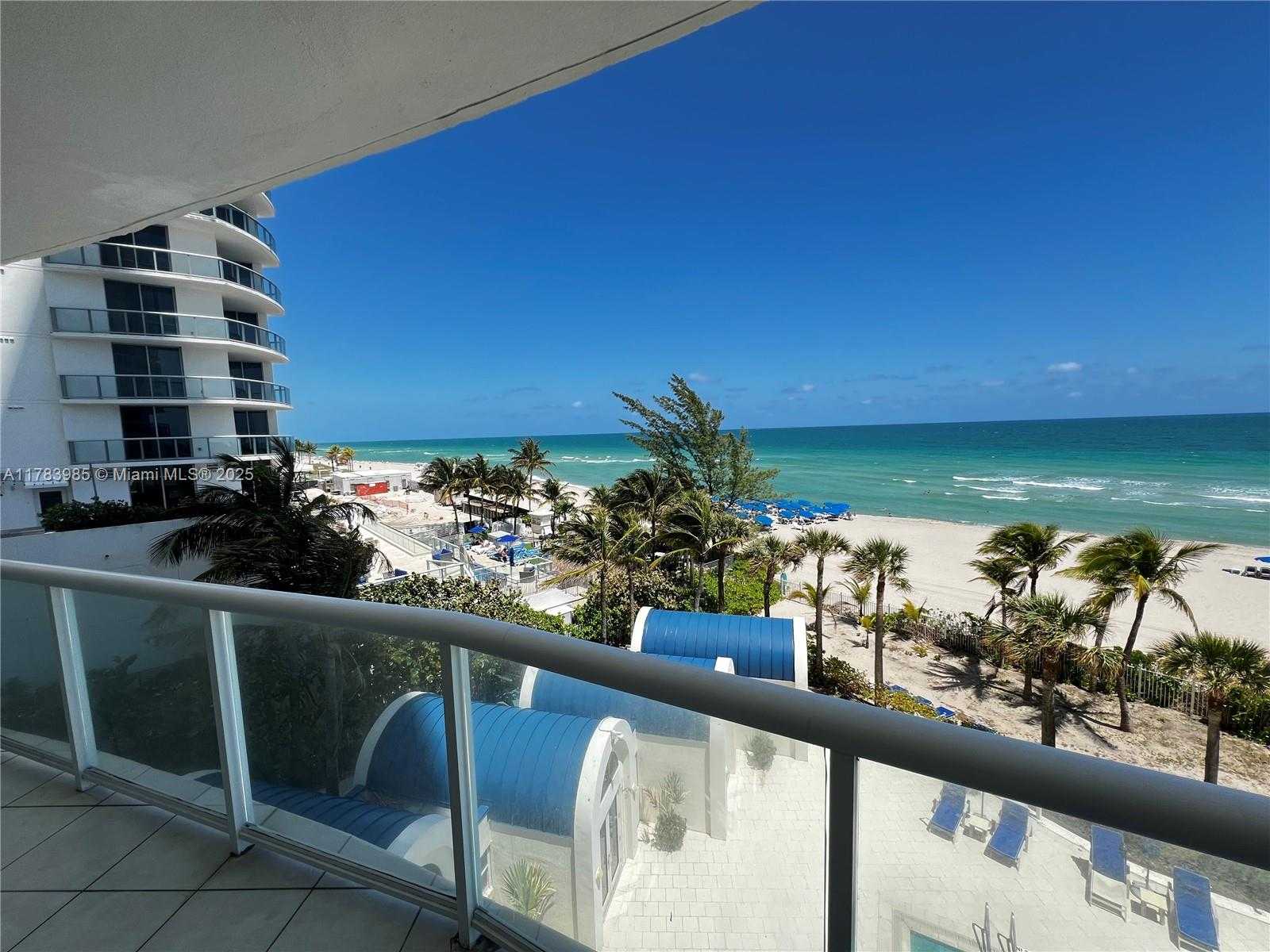 Small Image of 18671 COLLINS AVE #402, Sunny Isles Beach Number 4