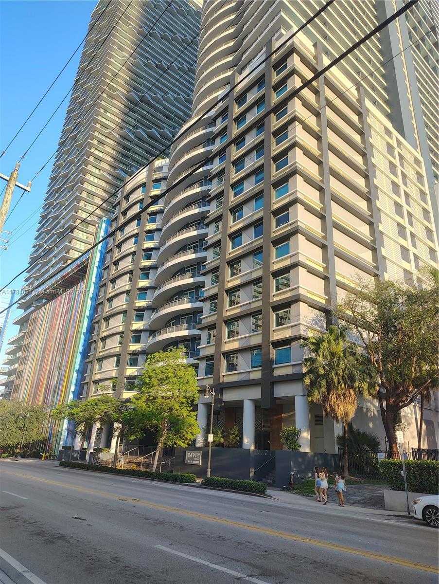 Small Image of 60 SOUTH WEST 13TH ST #1117, Miami Number 4