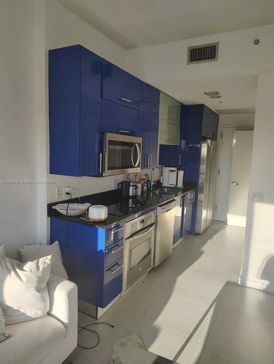 Small Image of 60 SOUTH WEST 13TH ST #1117, Miami Number 6