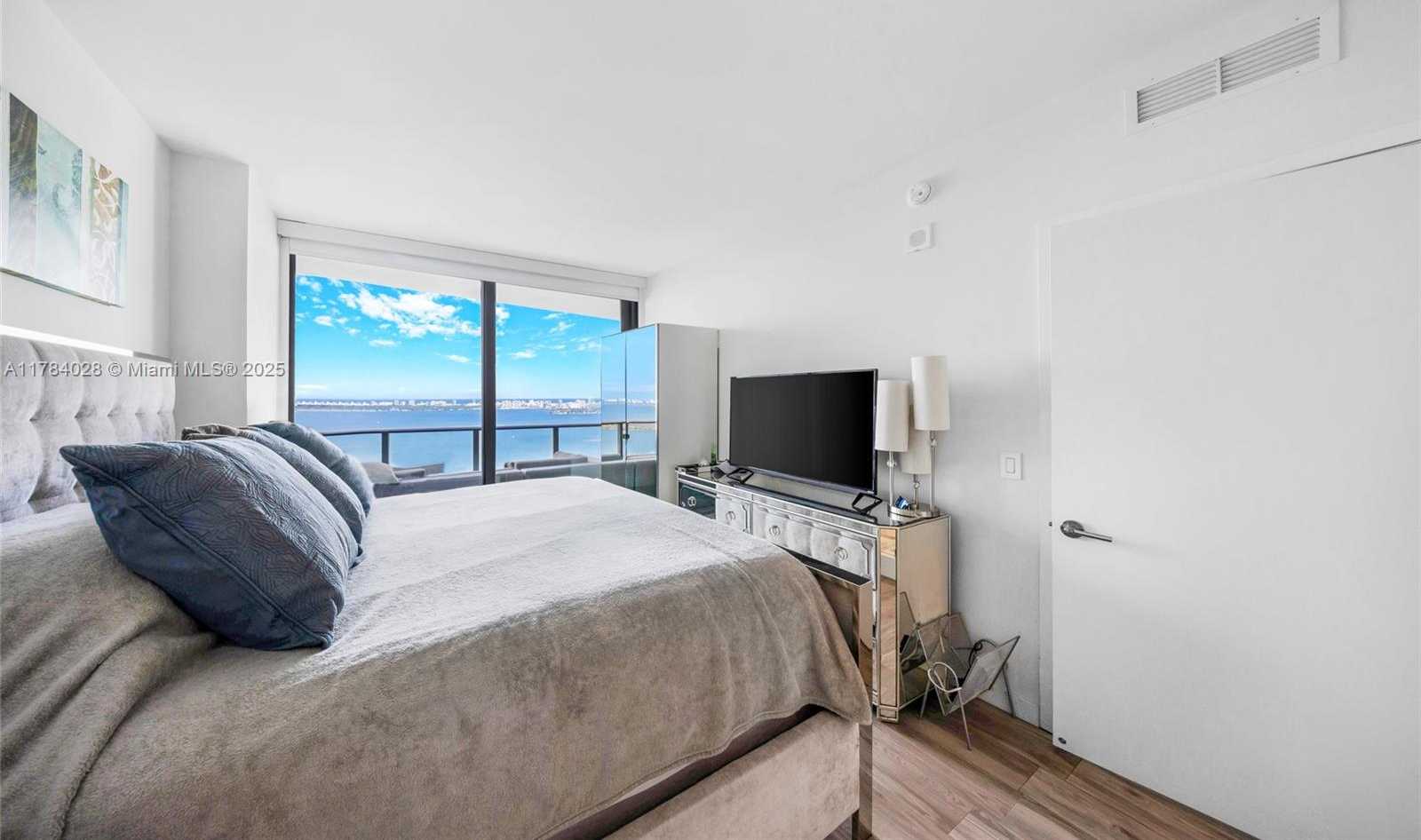 Small Image of 460 NORTH EAST 28TH ST #3905, Miami Number 16