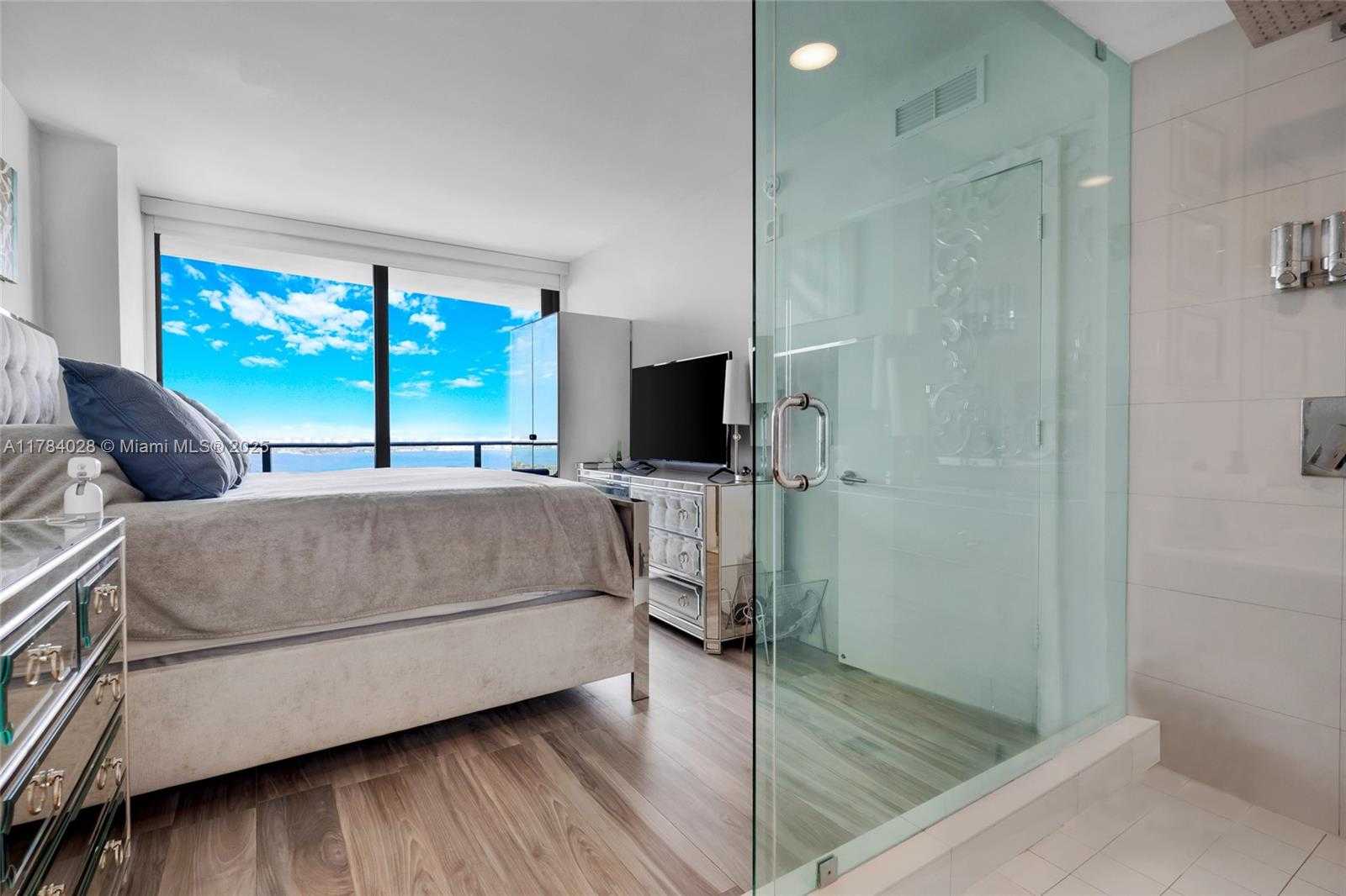 Small Image of 460 NORTH EAST 28TH ST #3905, Miami Number 17