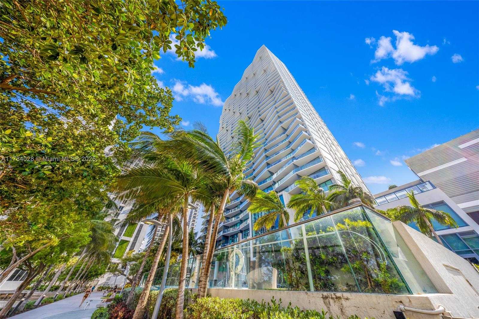 Small Image of 460 NORTH EAST 28TH ST #3905, Miami Number 36