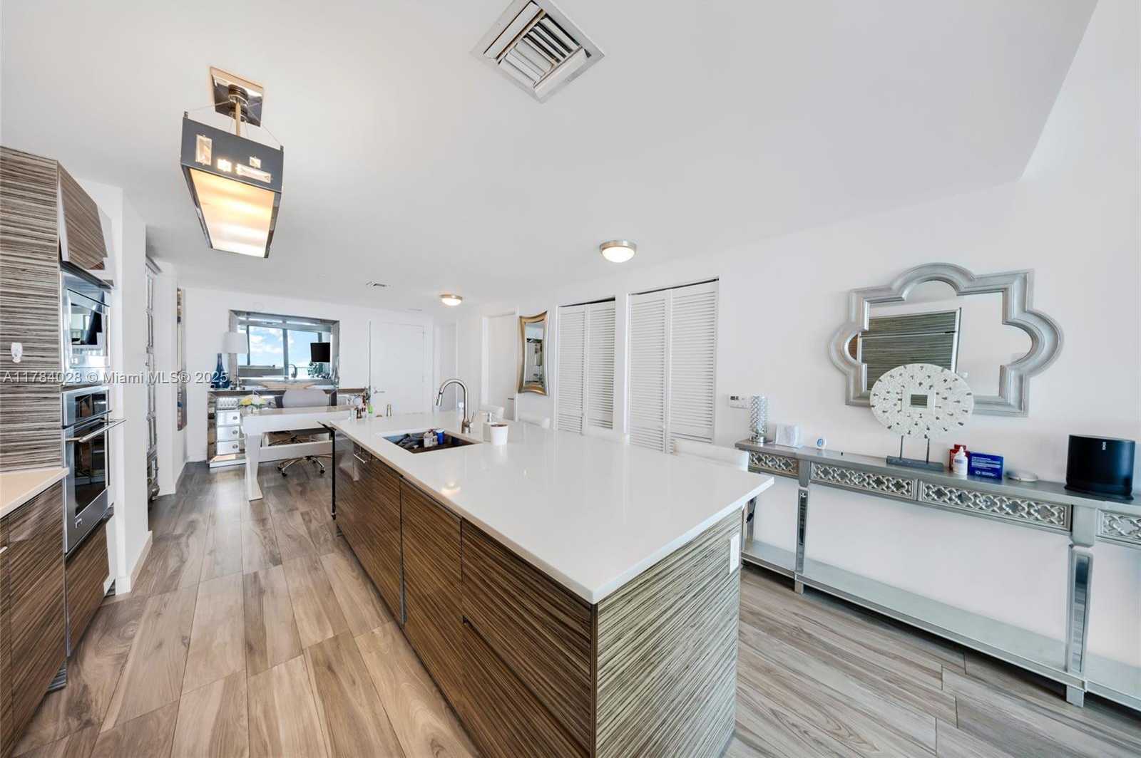 Small Image of 460 NORTH EAST 28TH ST #3905, Miami Number 8