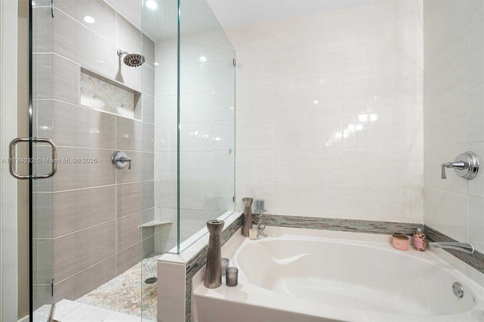 Small Image of 3340 NORTH EAST 190TH ST #404, Aventura Number 12