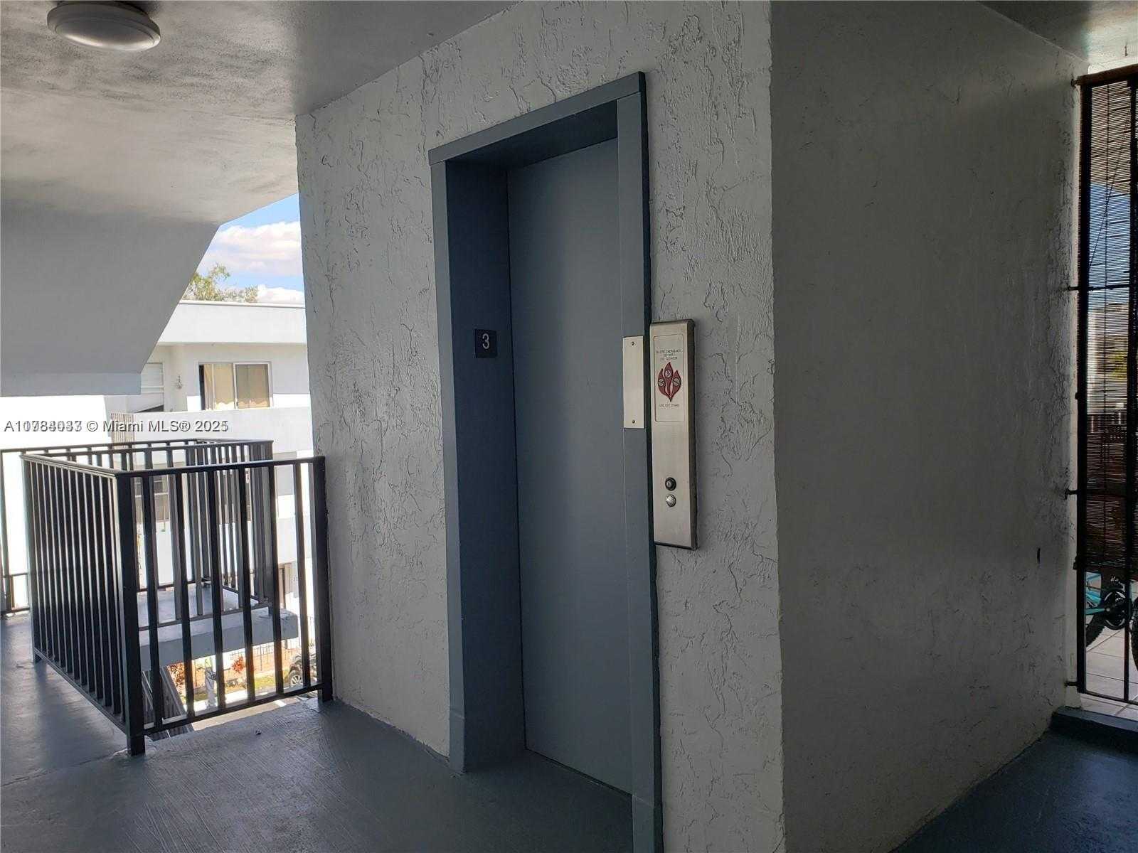 Small Image of 1800 SOUTH WEST 25TH ST #2304, Miami Number 14