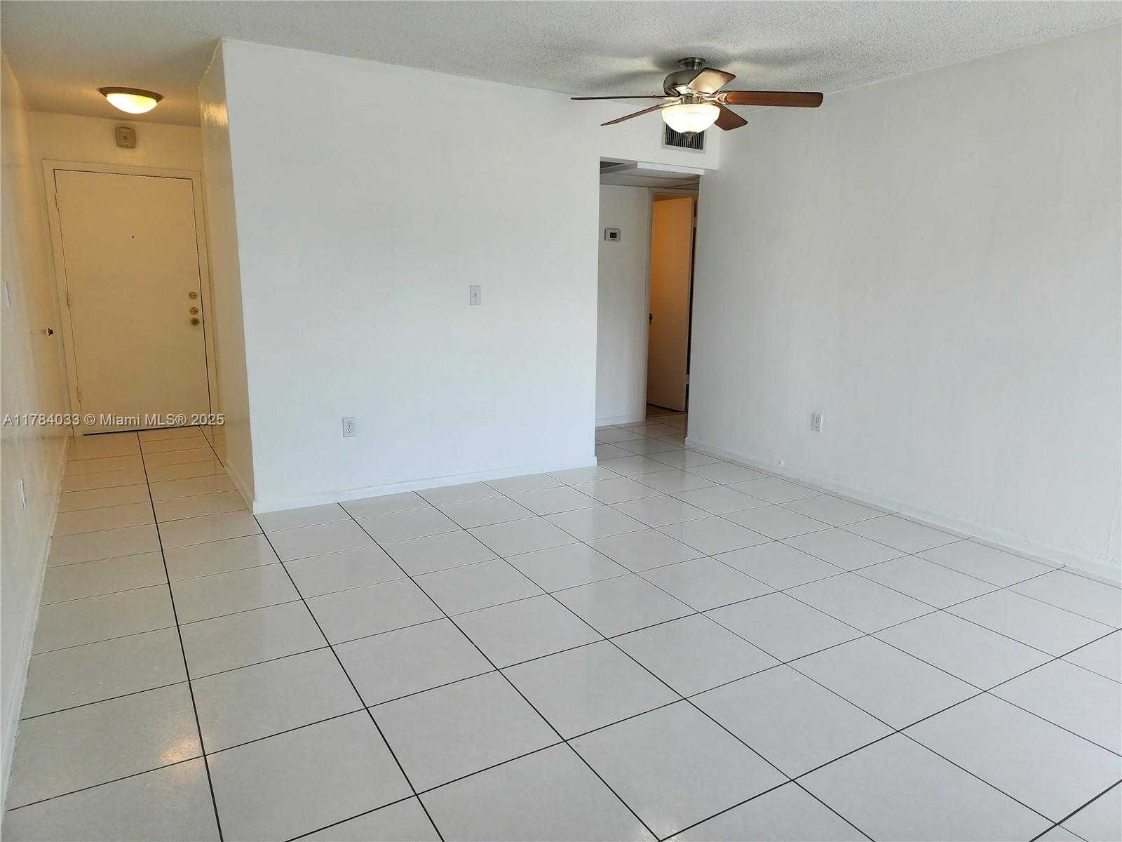 Small Image of 1800 SOUTH WEST 25TH ST #2304, Miami Number 4