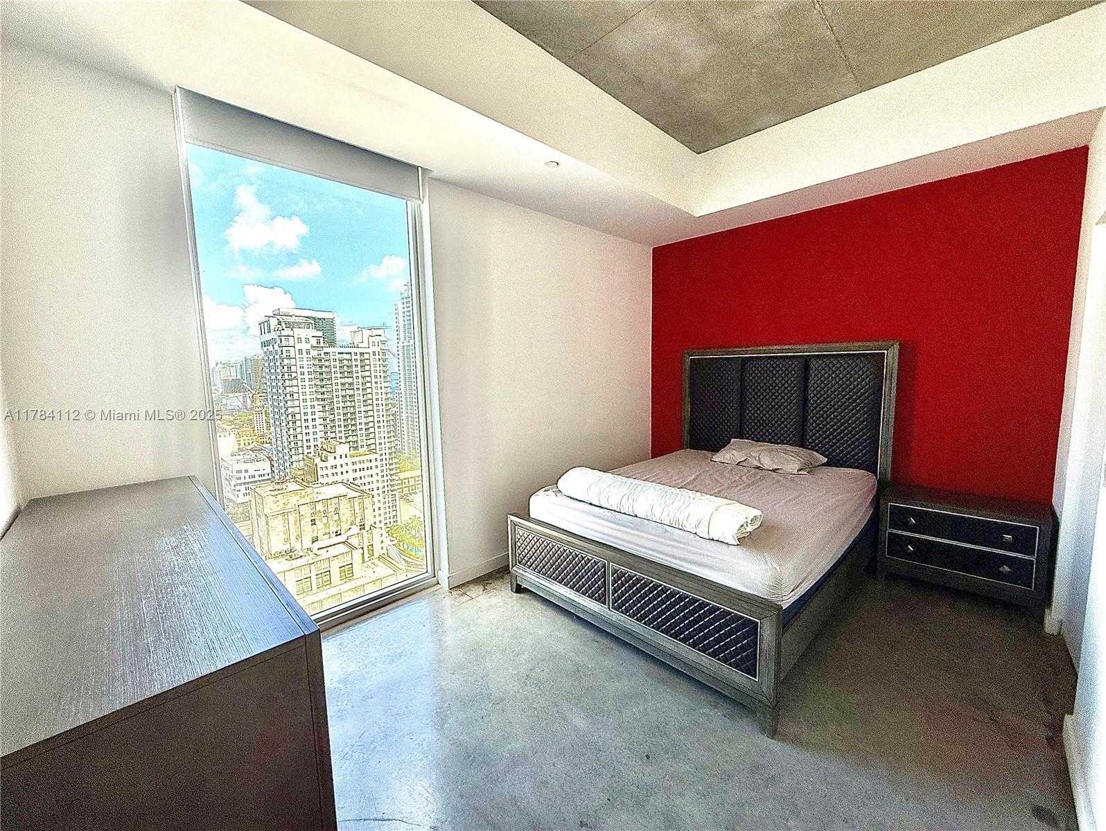 Small Image of 151 SOUTH EAST 1ST ST #3208, Miami Number 4