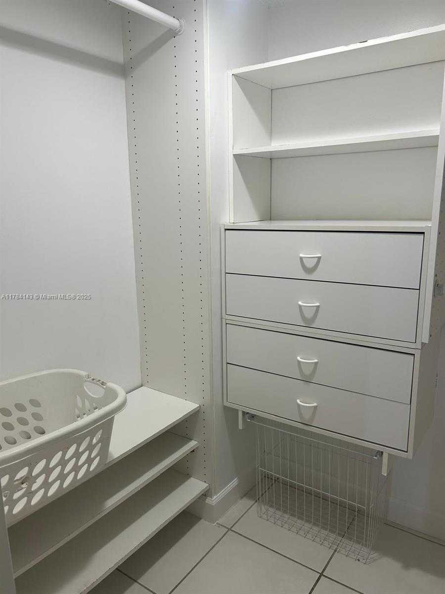Small Image of 230 174TH ST #2410, Sunny Isles Beach Number 17