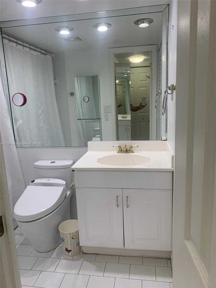 Small Image of 230 174TH ST #2410, Sunny Isles Beach Number 8