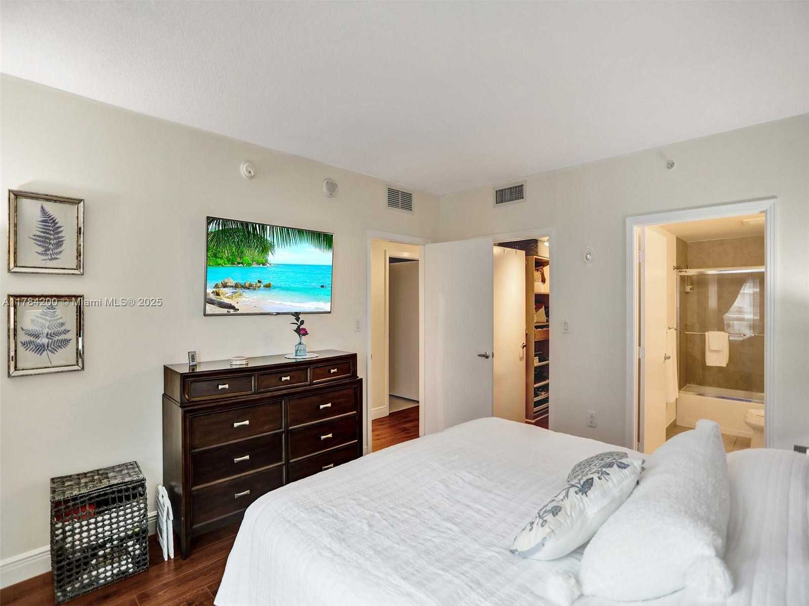 Small Image of 9066 SOUTH WEST 73RD CT #1709, Miami Number 11