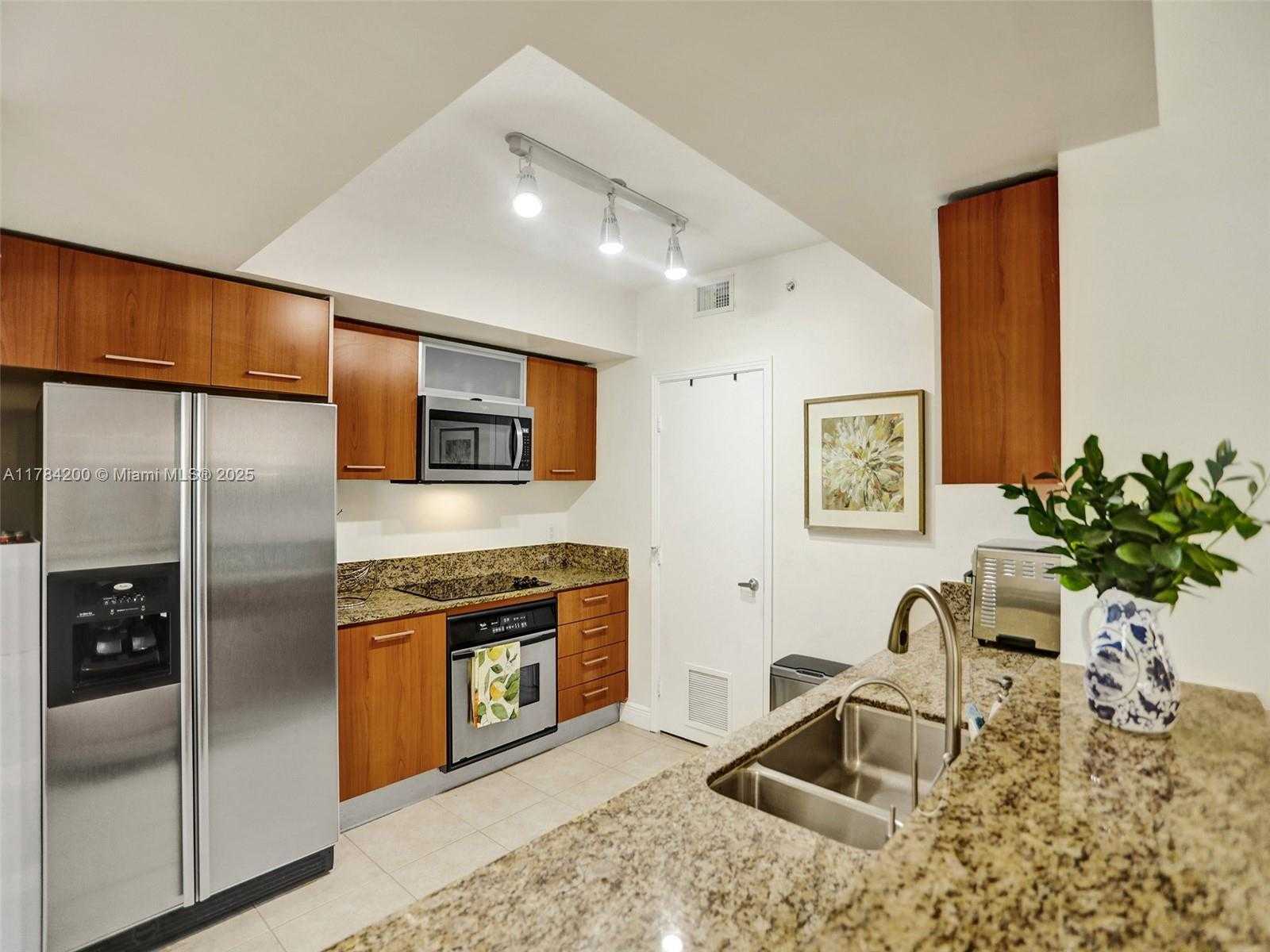 Small Image of 9066 SOUTH WEST 73RD CT #1709, Miami Number 5