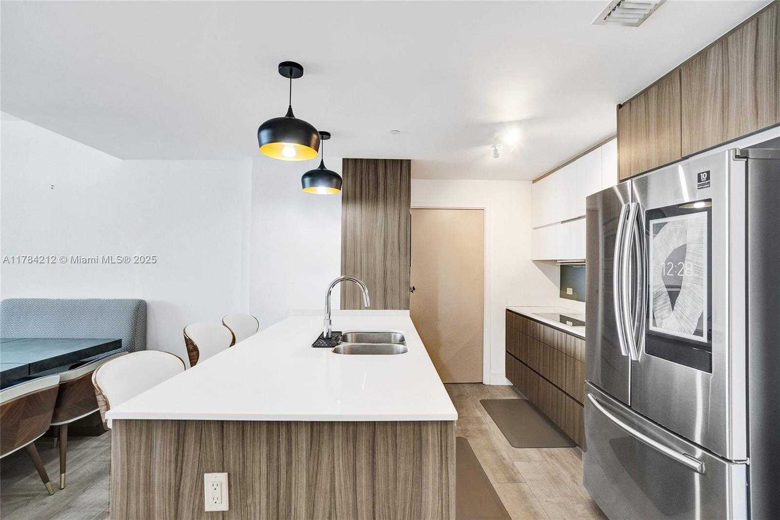 Small Image of 600 NORTH EAST 27TH ST #1502, Miami Number 4