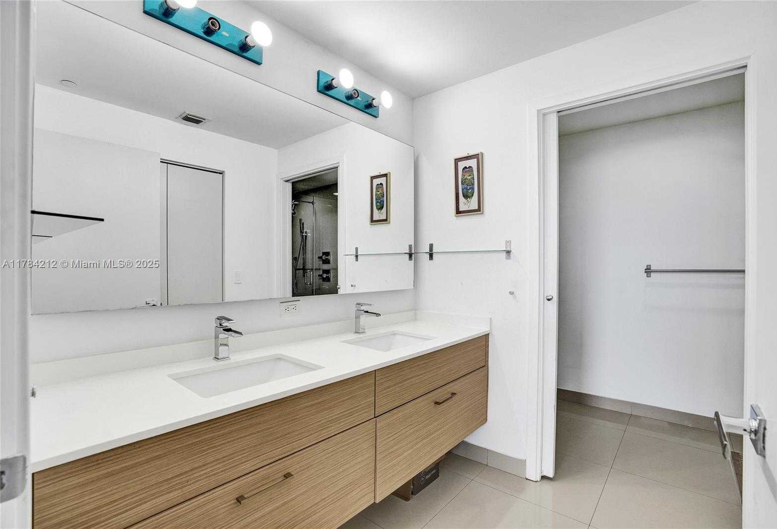 Small Image of 600 NORTH EAST 27TH ST #1502, Miami Number 8