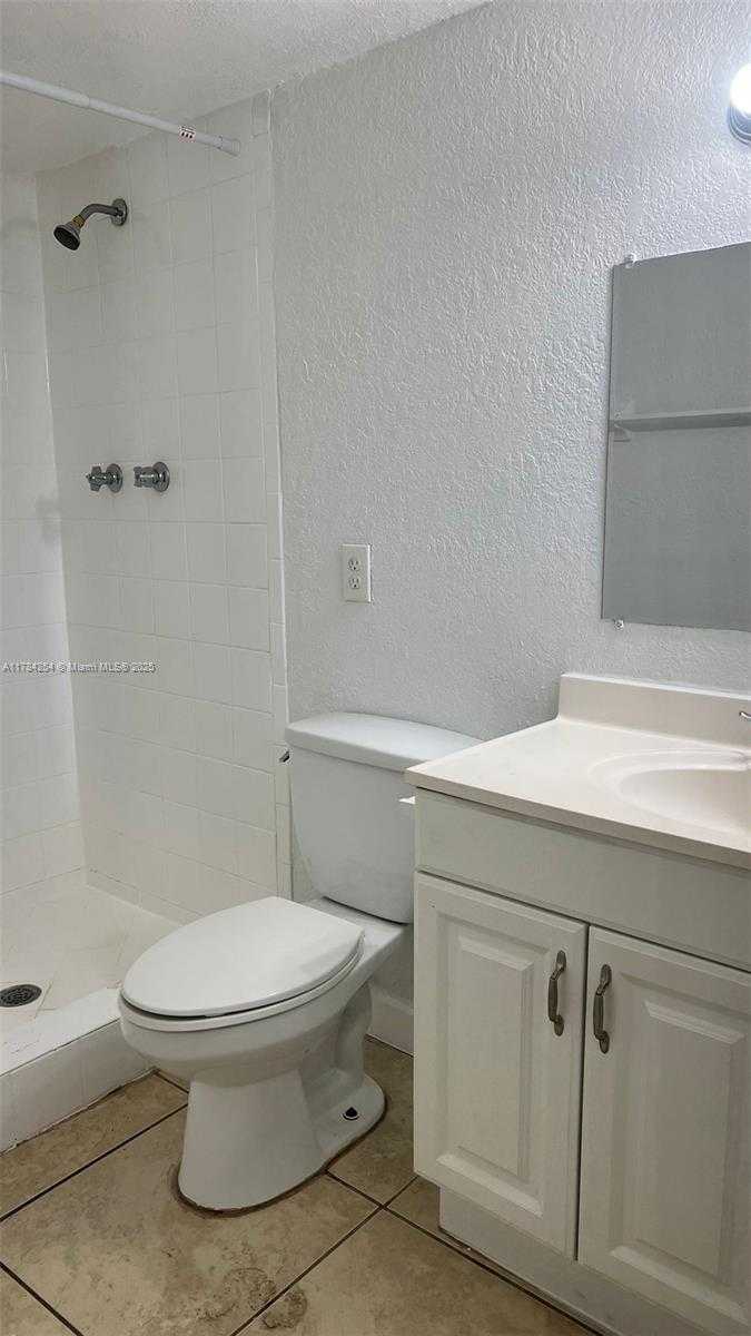 Small Image of 15221 NORTH EAST 6TH AVE #A101, Miami Number 12