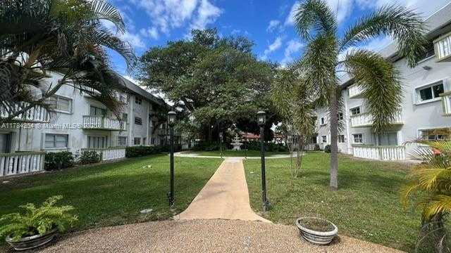 Small Image of 15221 NORTH EAST 6TH AVE #A101, Miami Number 22