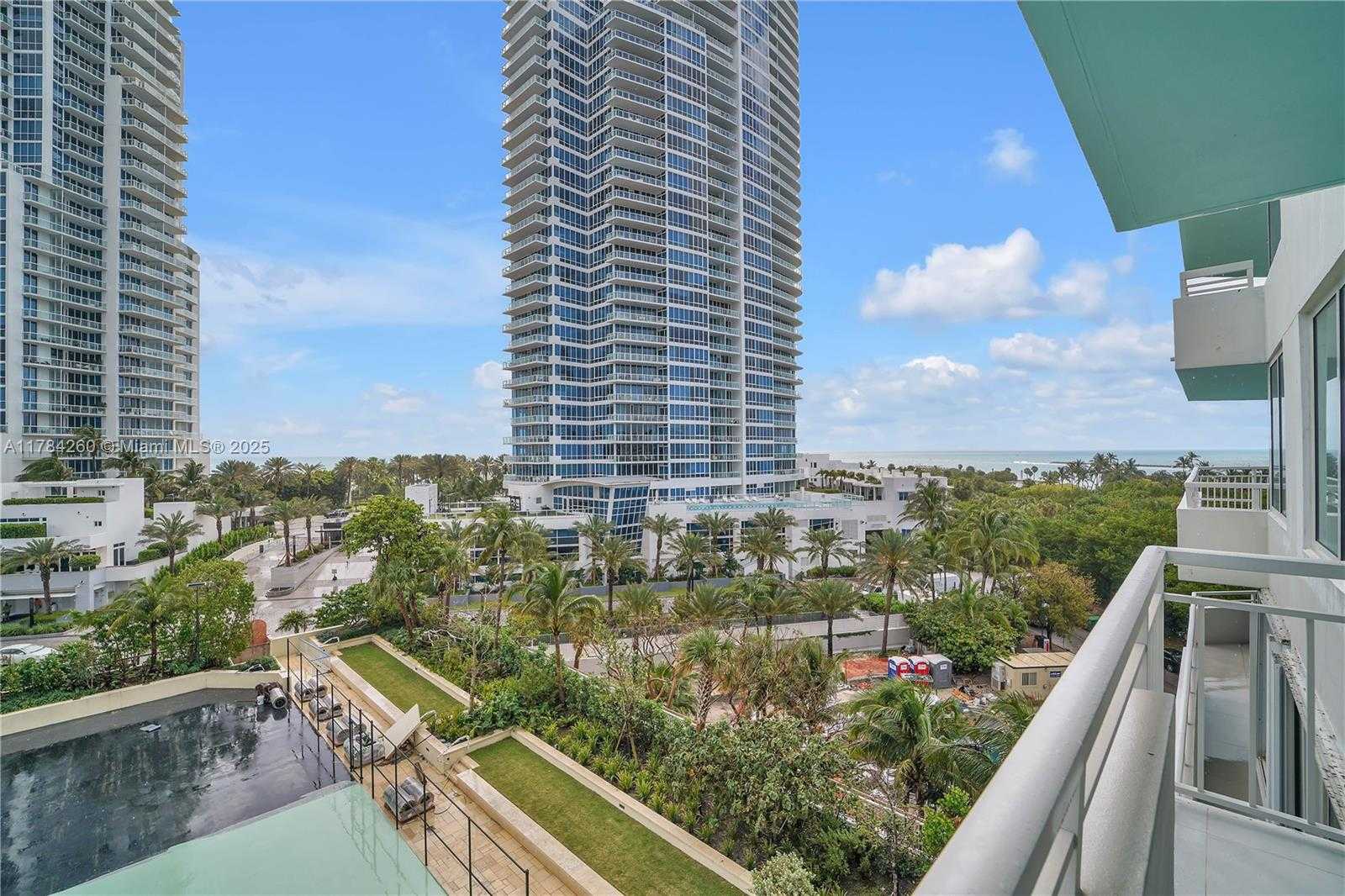 Small Image of 400 SOUTH POINTE DR #604, Miami Beach Number 18