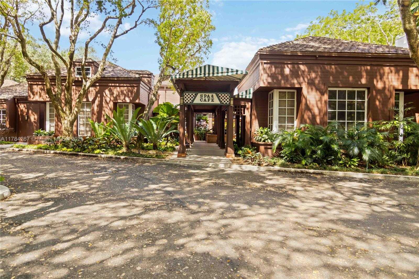 Small Image of 3023 NORTH EAST QUAYSIDE LN #12, Miami Number 38